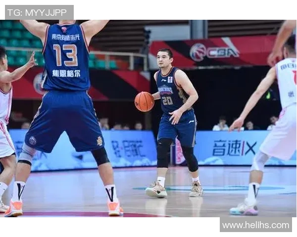 南京篮球队荣登灵活性排行榜第三名展现出色团队实力与潜力